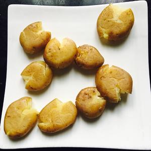 葱煎小土豆的做法 步骤2
