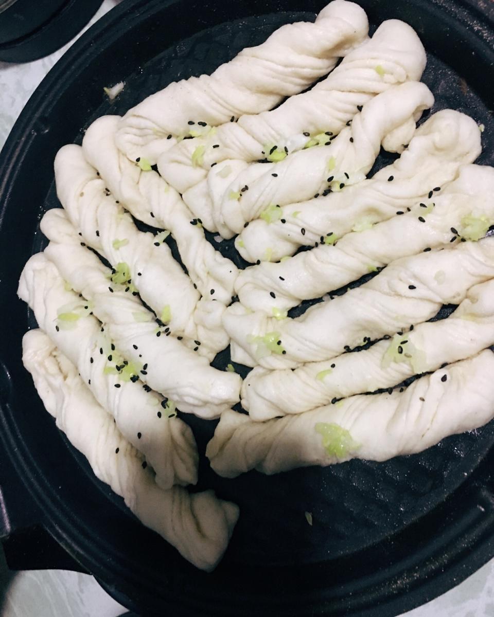 一定要做！—煎卷子【生煎花卷】