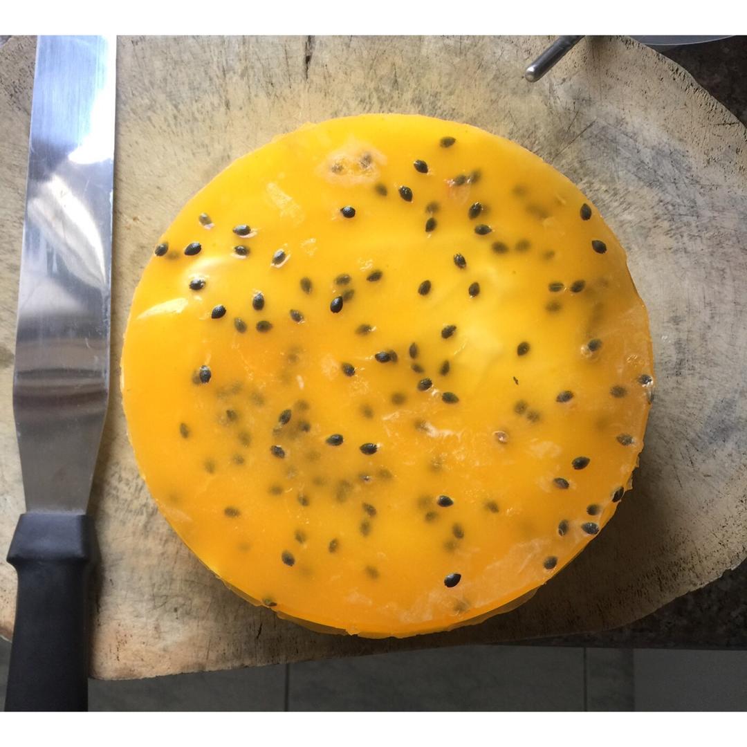 Bakingpie-集百种香味的水果-百香果慕斯