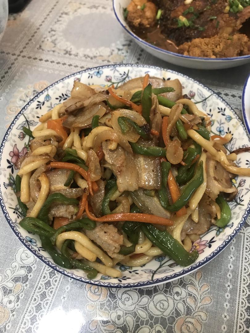 【好吃到舔盘的乌冬面】