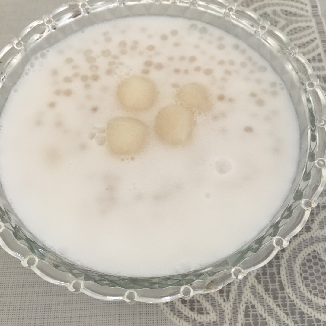 艳艳508363qk做的tinrry下午茶教你做丸子椰汁西米露