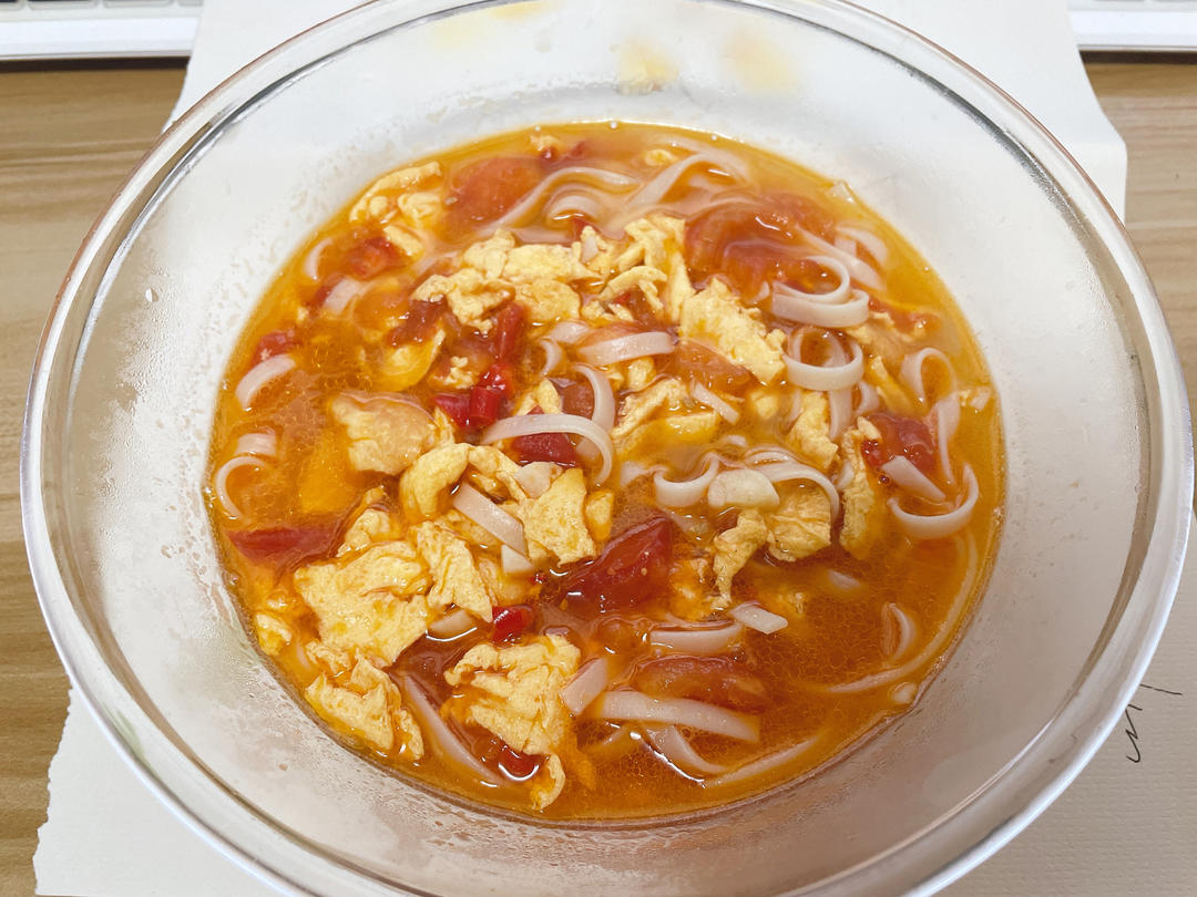 恨不得抱着锅舔的番茄鸡蛋面