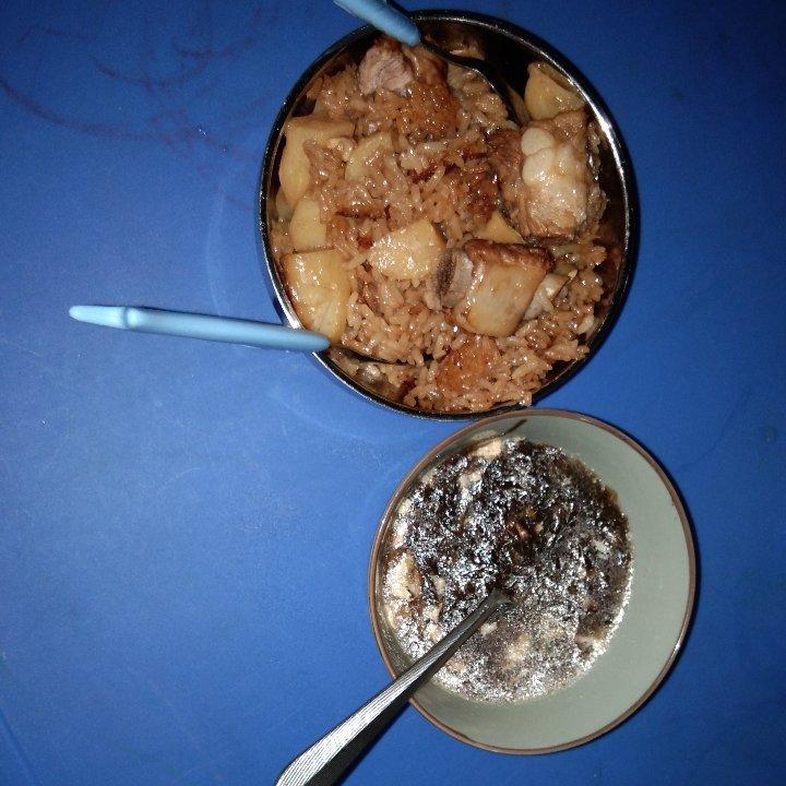 排骨焖饭