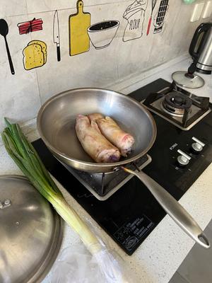 红烧猪蹄酱猪蹄（高压锅）的做法 步骤1