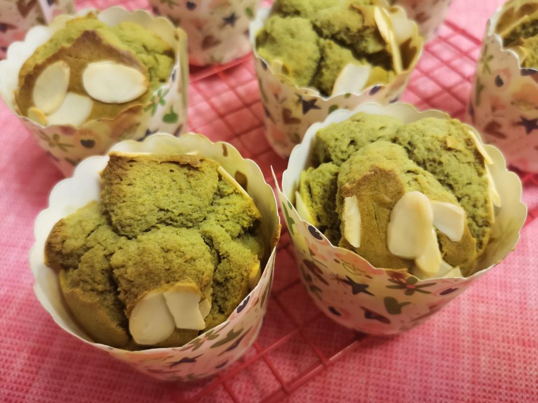 网红星巴克甜品，爆头抹茶麦芬小蛋糕