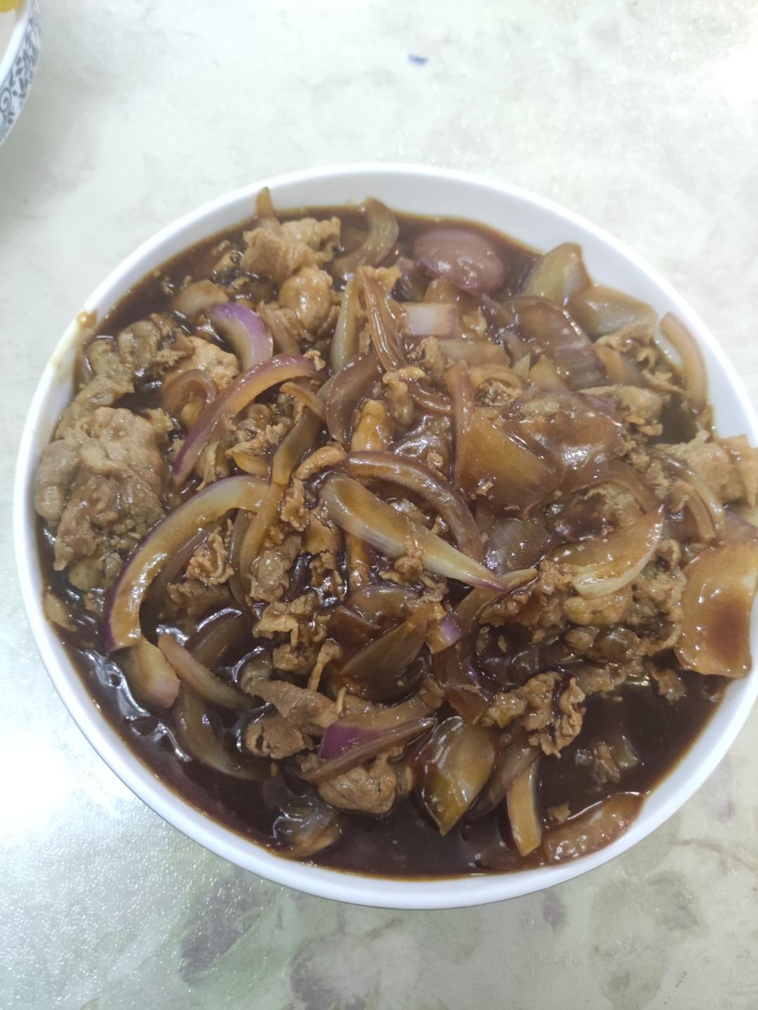 这大概是最接近日料店的照烧肥牛饭了