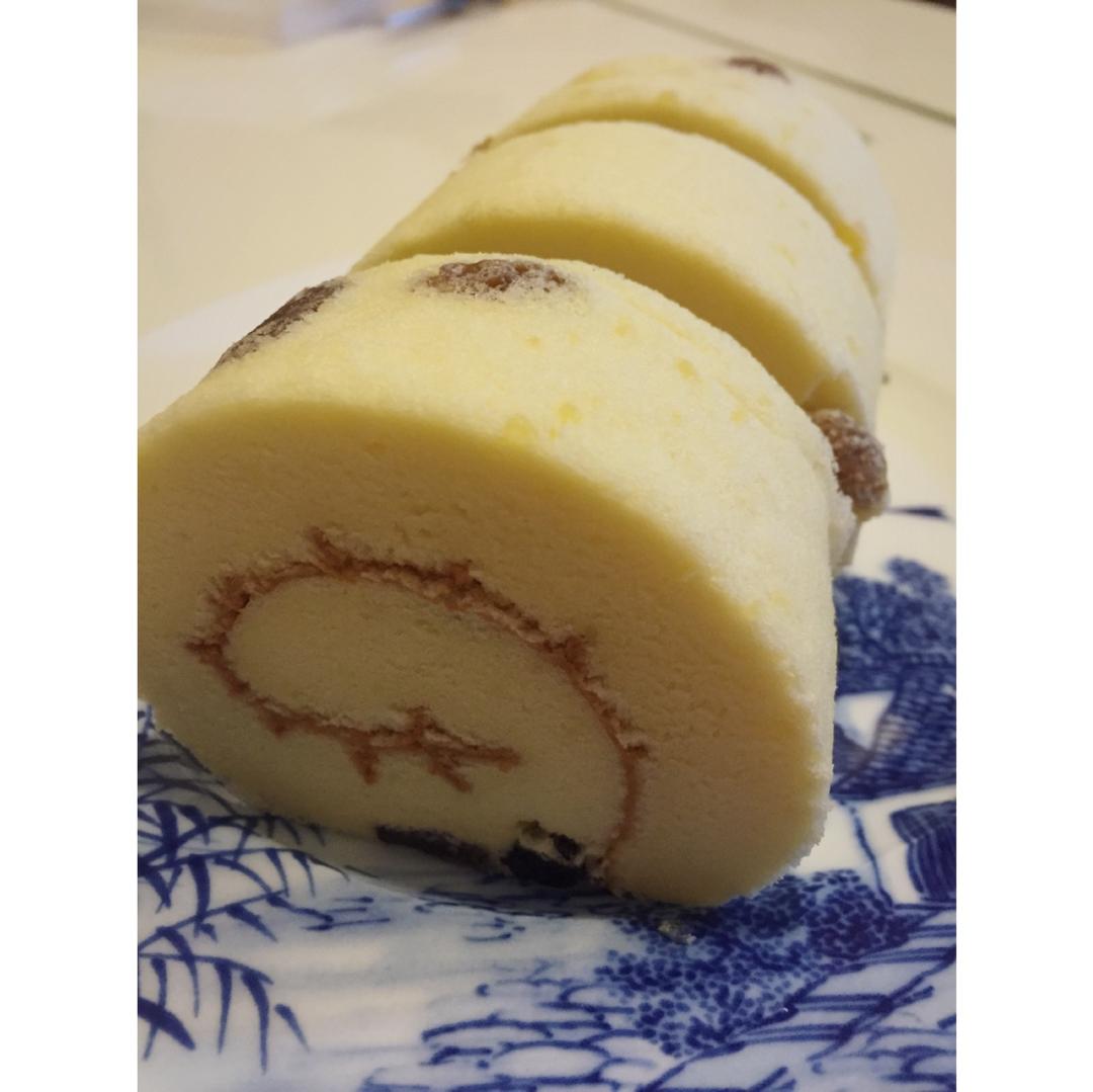 葡萄干蛋糕卷