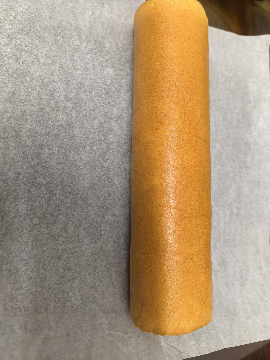不裂不掉皮蛋糕卷