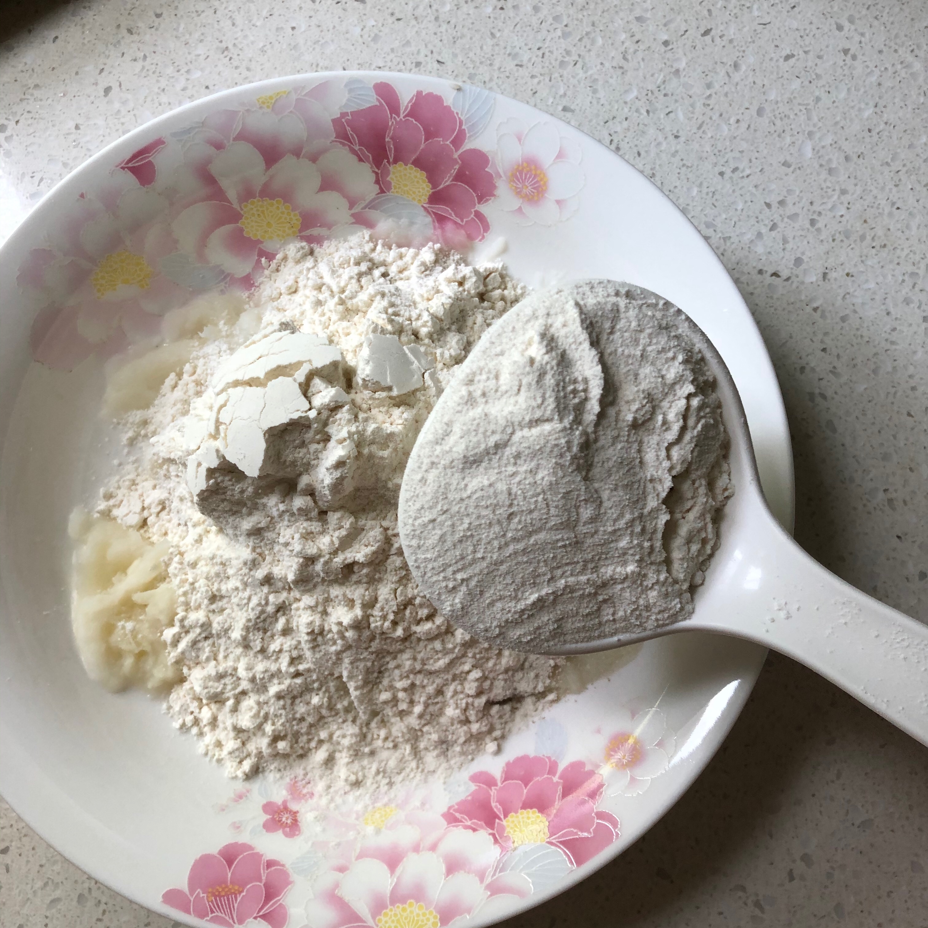 山药红豆沙卷馒头的做法 步骤2