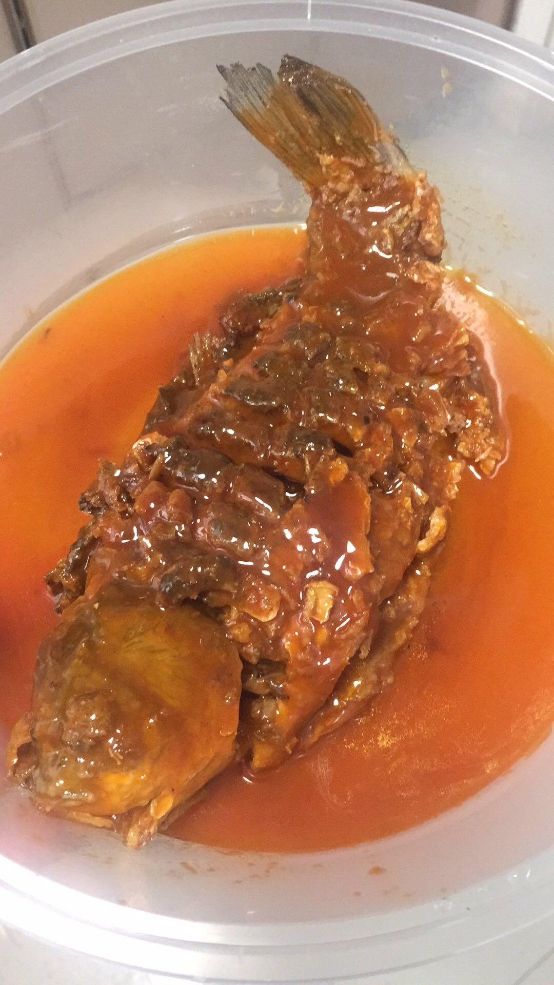 糖醋鲫鱼（肉酥汁美）