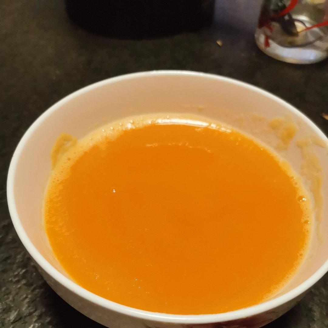 一杯有神奇魔力的饮品🍹胡萝卜🥕苹果🍎汁（热饮）