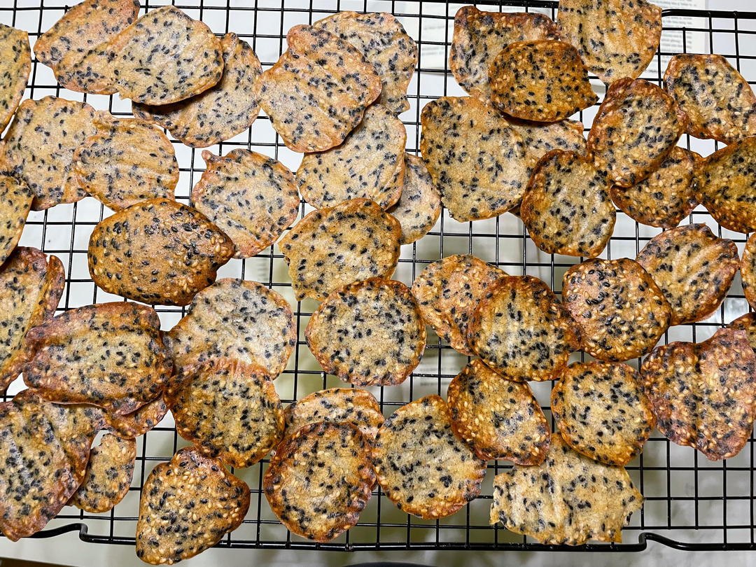 白芝麻薄脆饼干（消耗蛋白）