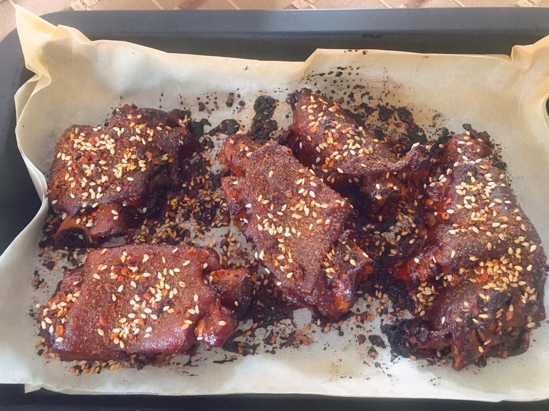 香酥烤猪蹄