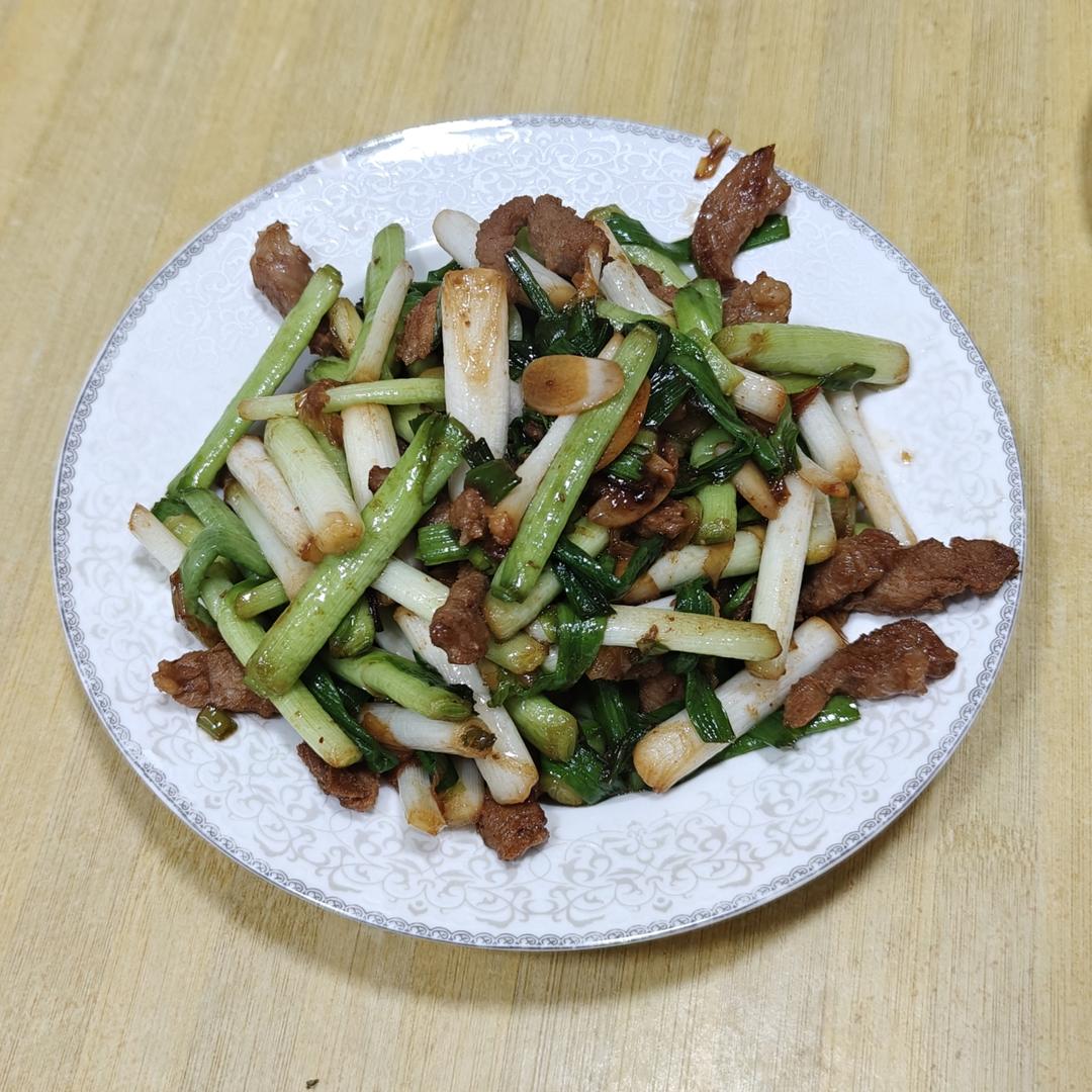 超级下饭的蒜苗炒肉，零失败