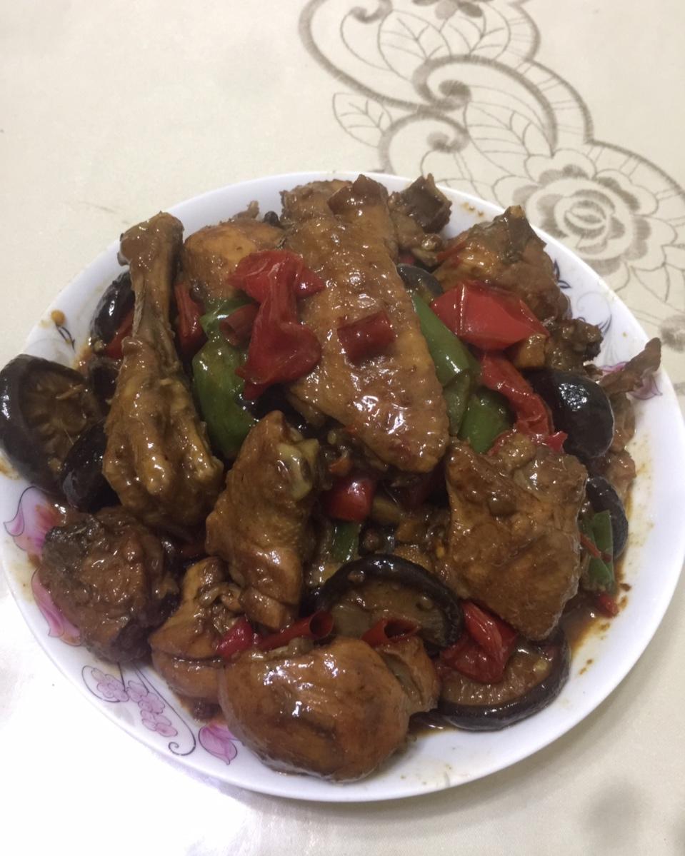 小鸡炖蘑菇