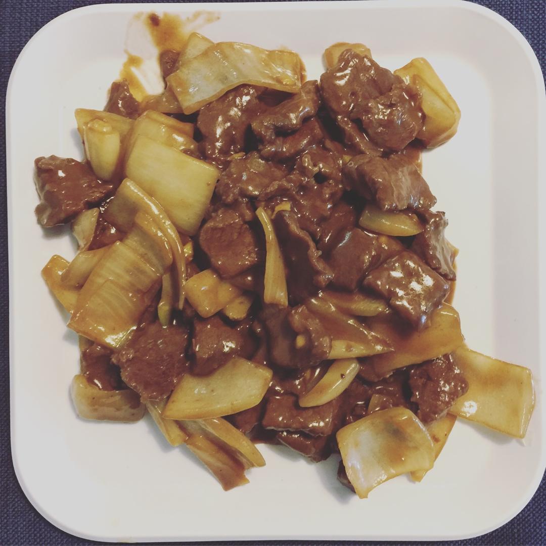 洋葱炒牛肉