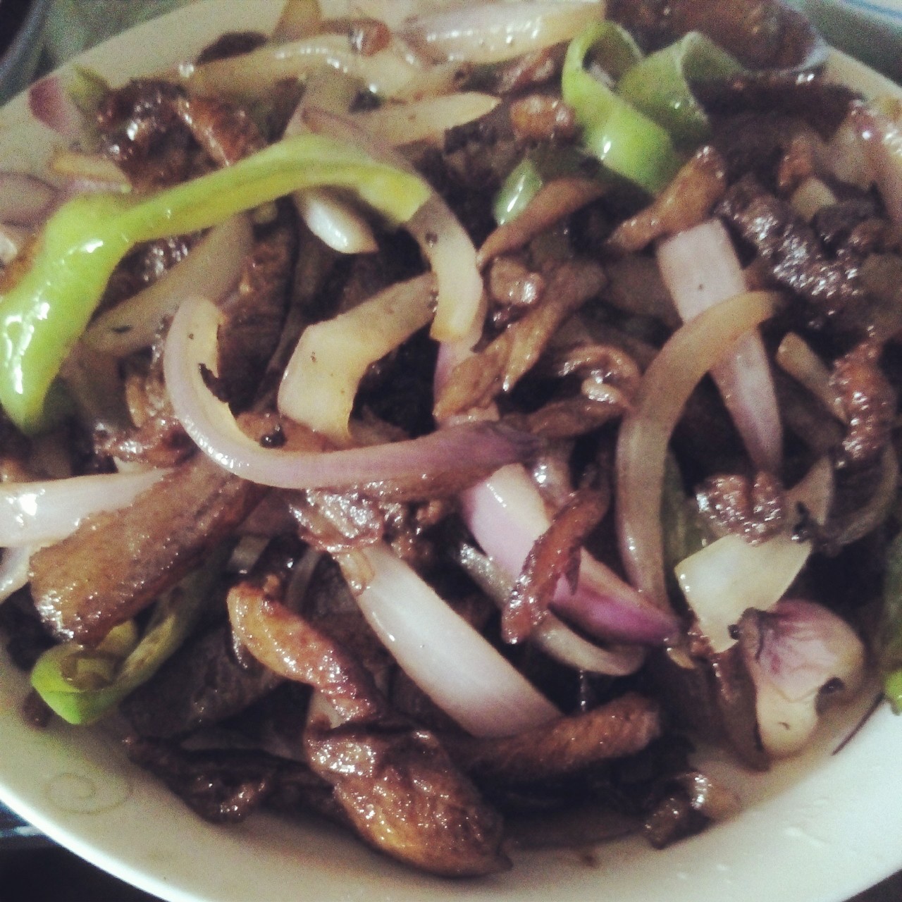 尖椒洋葱炒肉丝
