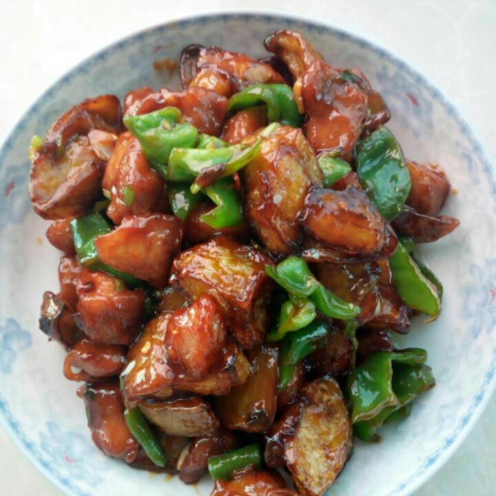 溜肉段烧茄子（东北硬菜呀哈哈）