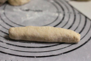椰蓉卷卷面包的做法 步骤8
