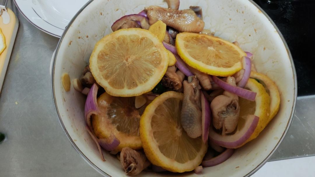 【柠檬酸辣鸡爪】自制超级无敌美味的网红鸡爪