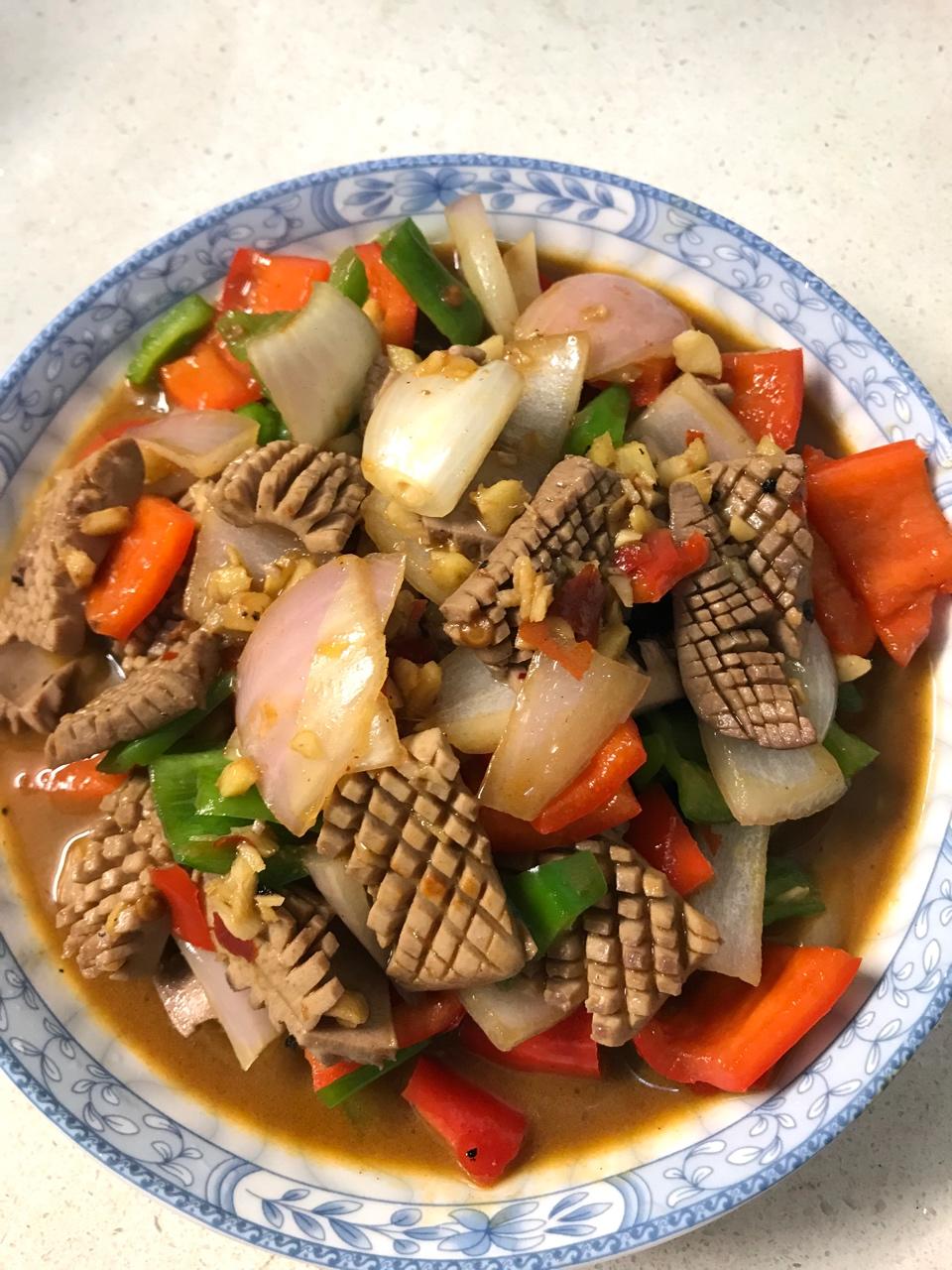 爱自由的佳飞猫做的家常菜爆炒腰花