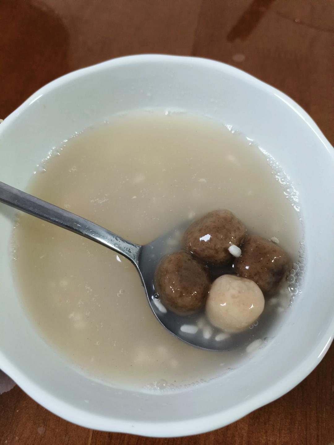 酒酿彩色小圆子