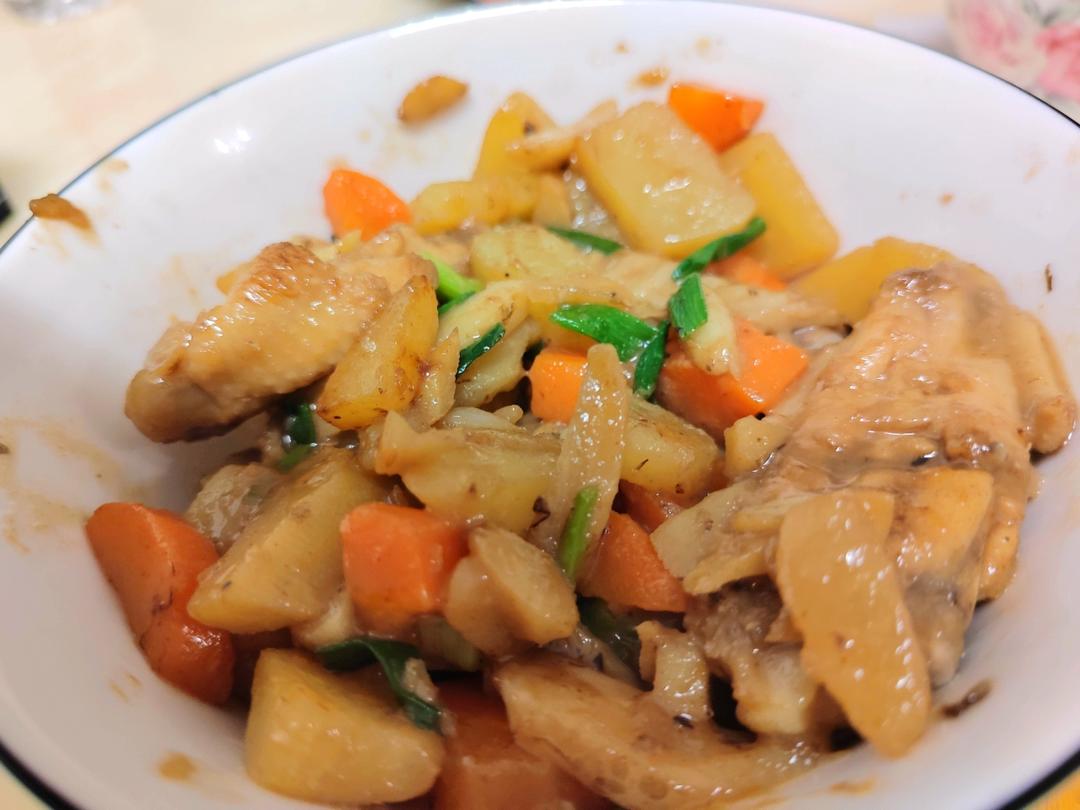 👏追剧下饭菜土豆鸡翅煲🙊一口气三碗饭
