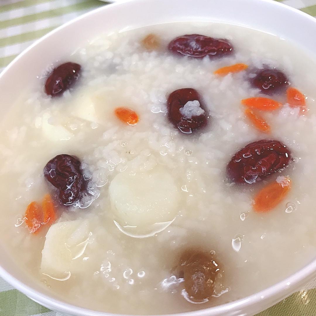 大三三的实验厨房做的山药红枣粥