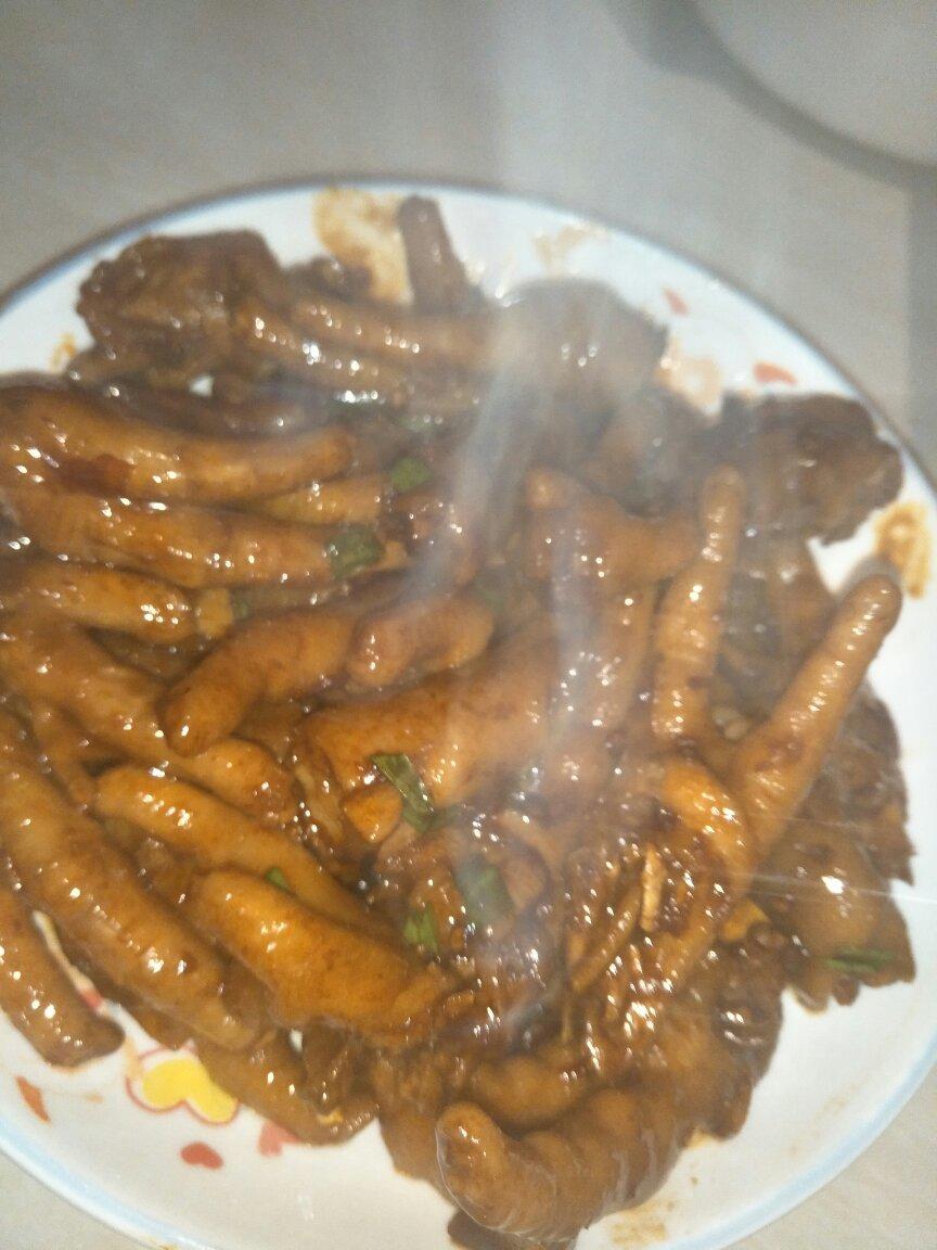 红烧鸡爪