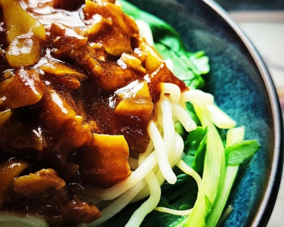 春笋猪肉面的做法