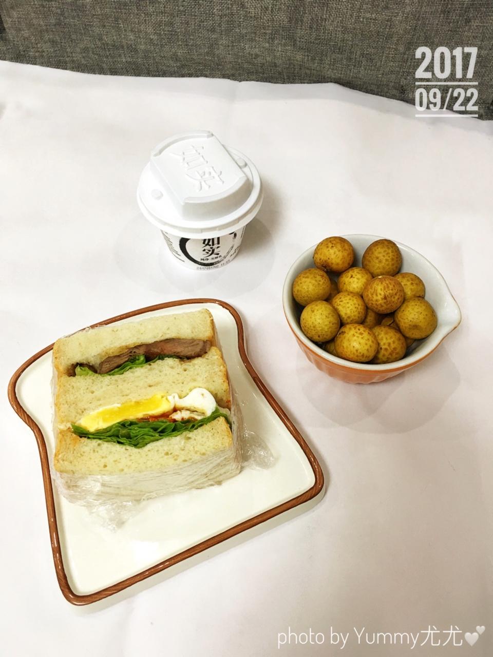 Yummy尤尤的爱心早餐
