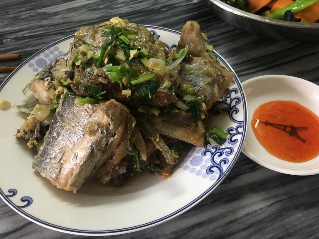 不腥的-烧带鱼的做法