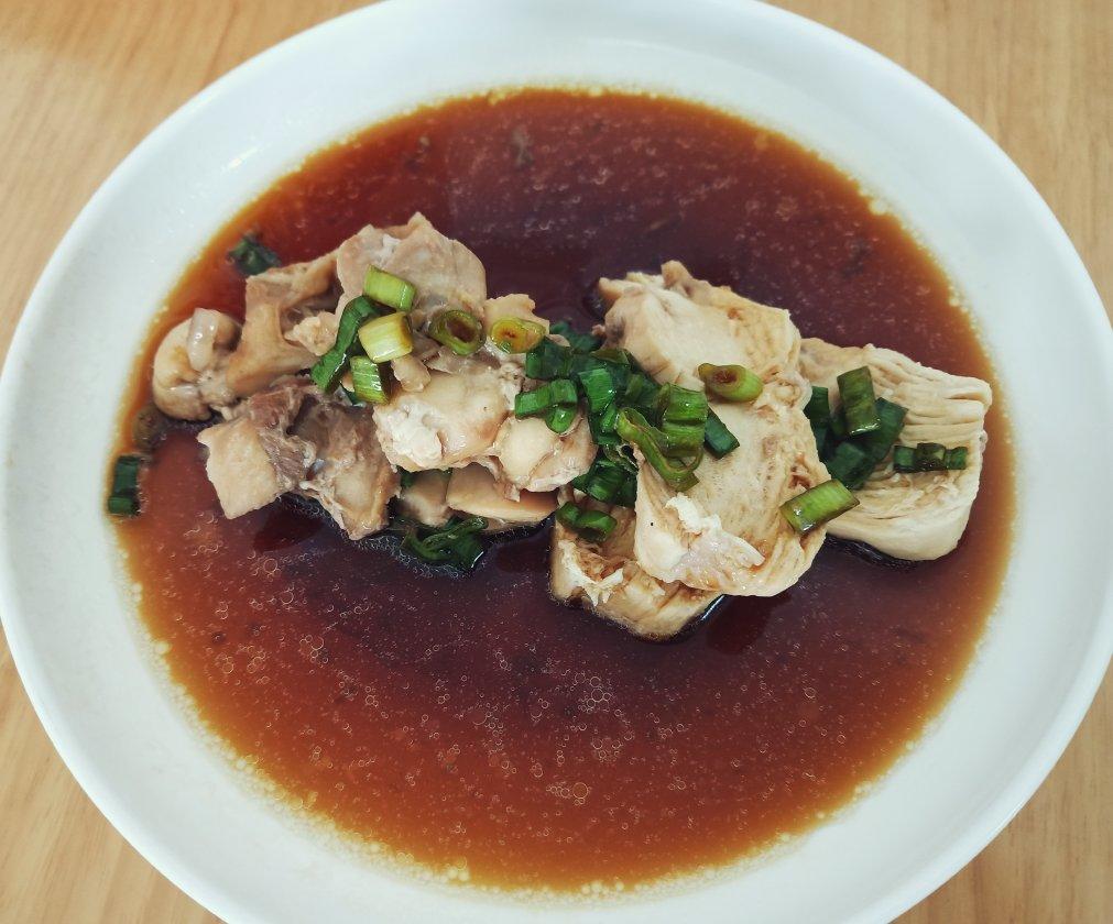 葱油鸡（鸡腿可以这样吃快手菜）