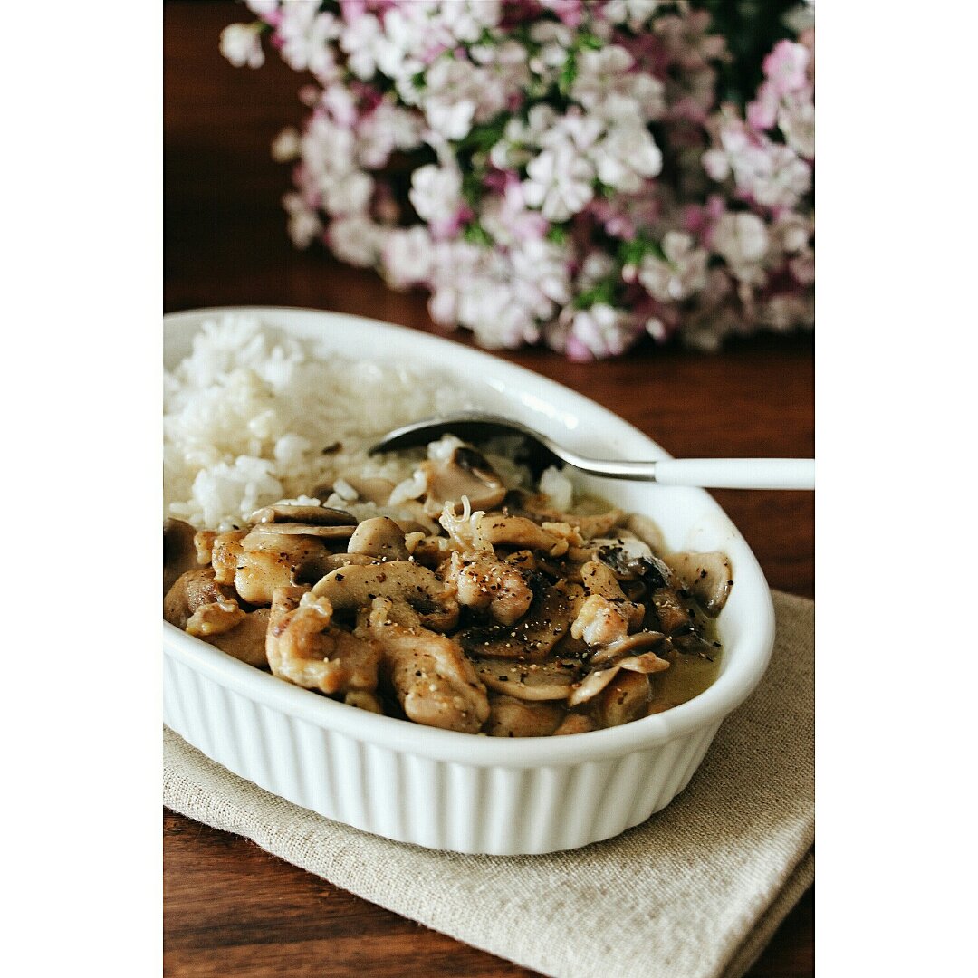 muye做的蘑菇鸡肉饭