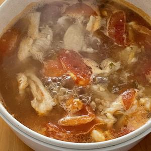 减脂低卡食谱 ｜ 番茄鸡胸滑肉疙瘩汤的做法 步骤8