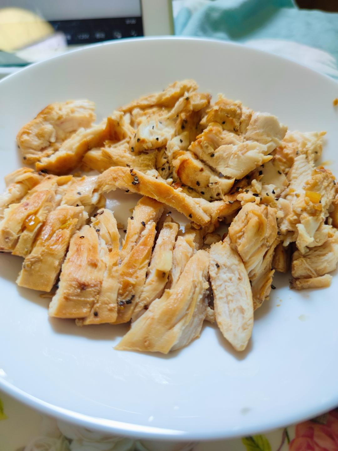 减脂期最爱的香煎鸡胸肉｜超好吃