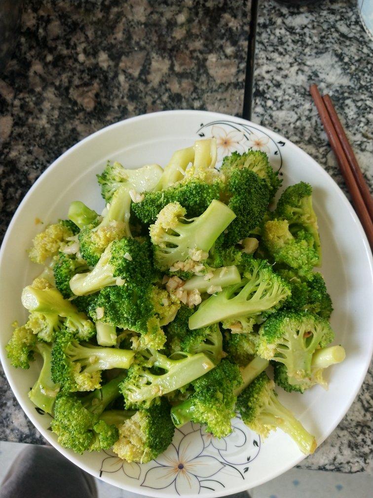 蚝油蒜蓉西兰花