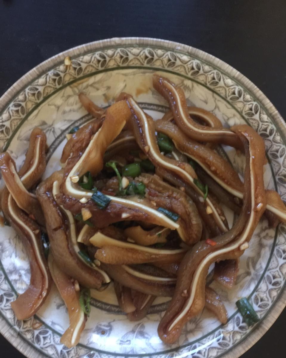 凉拌猪脆耳
