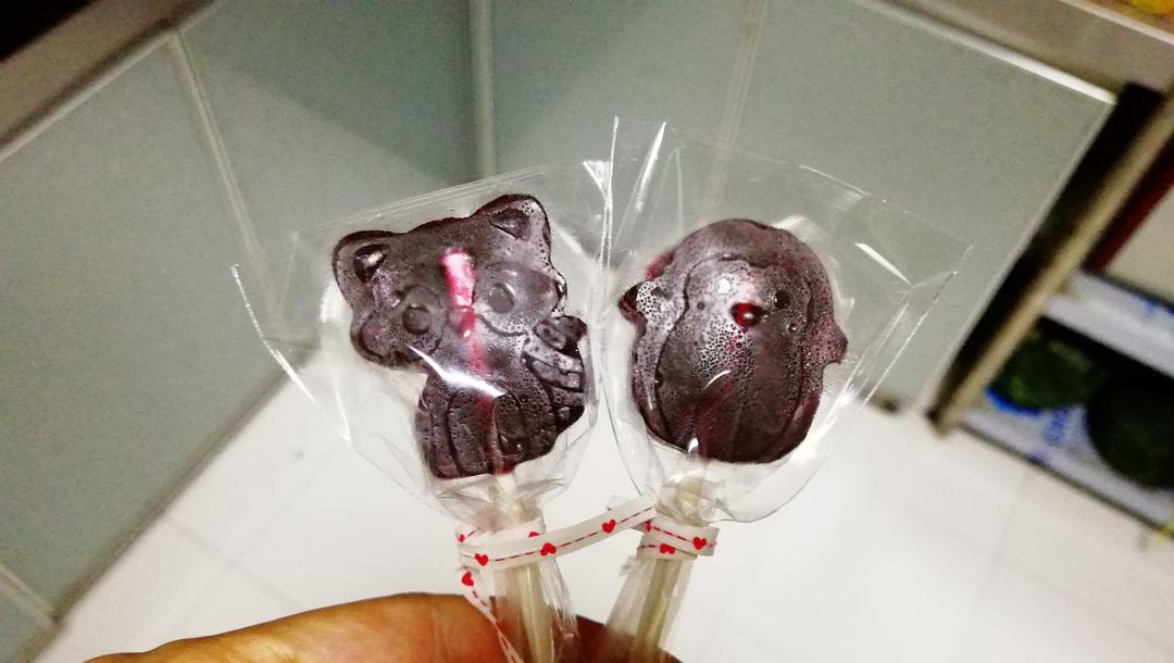 自制棒棒糖（火龙果味）