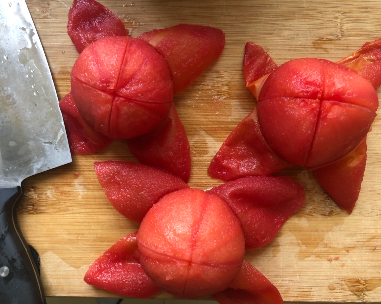 西红柿鸡蛋打卤面（盖浇面）的做法 步骤1