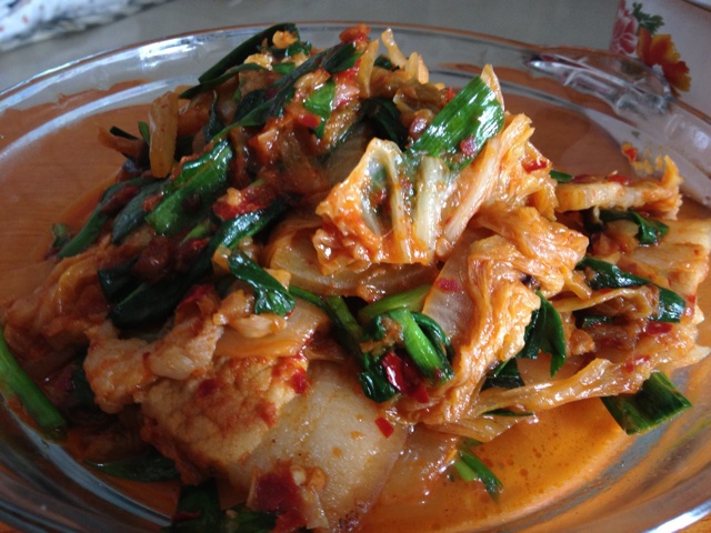 泡菜炒五花肉