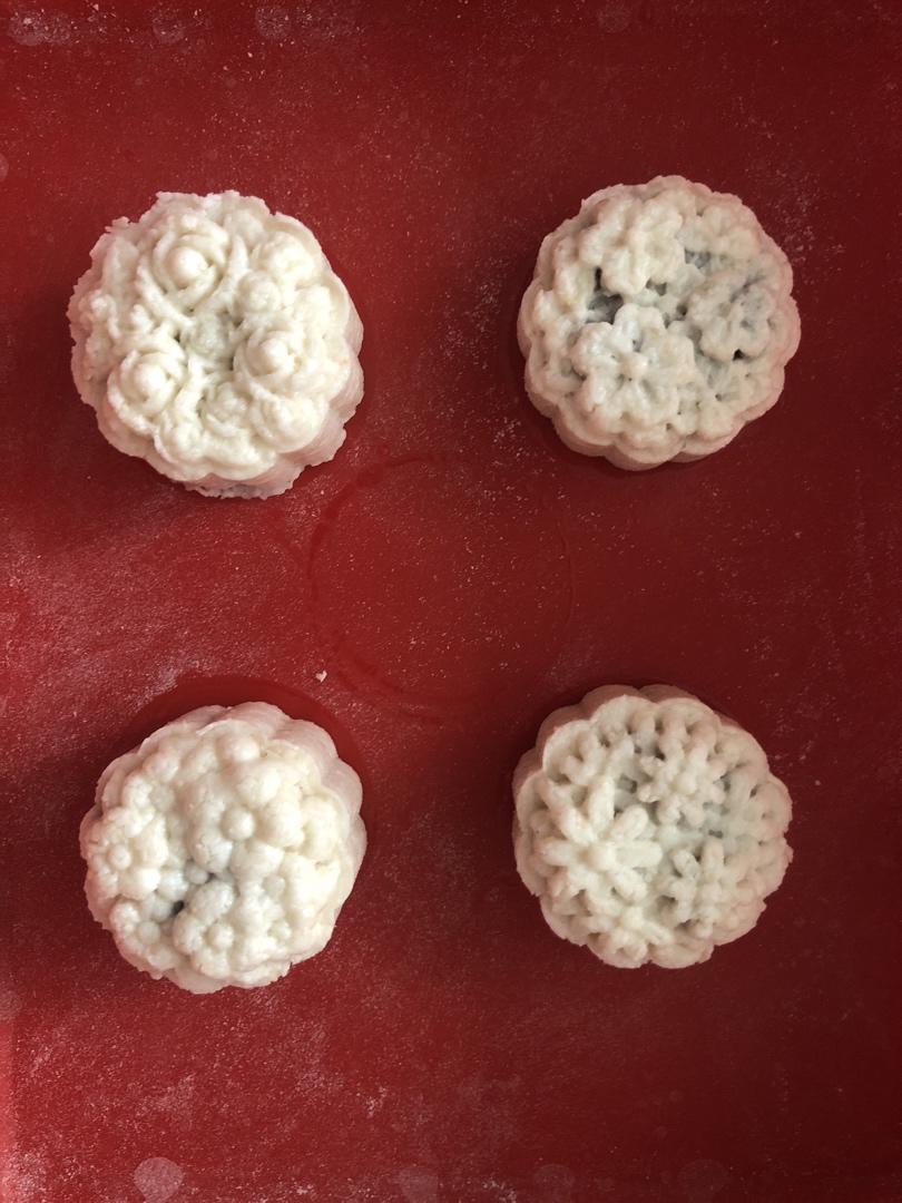 升级版米月饼，口感更好，口味更丰富