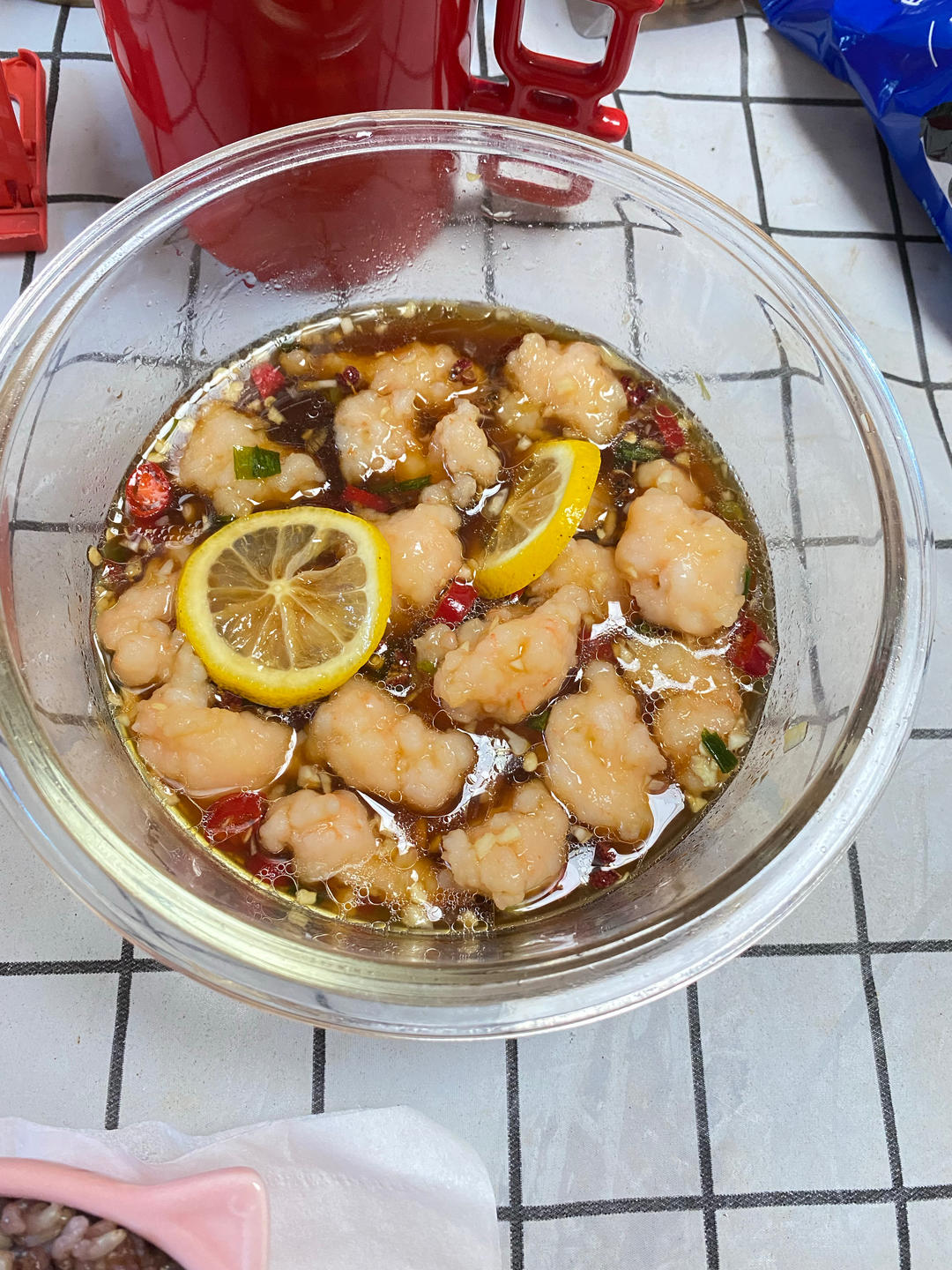 哇哦…在家做出来了海底捞泰式虾滑