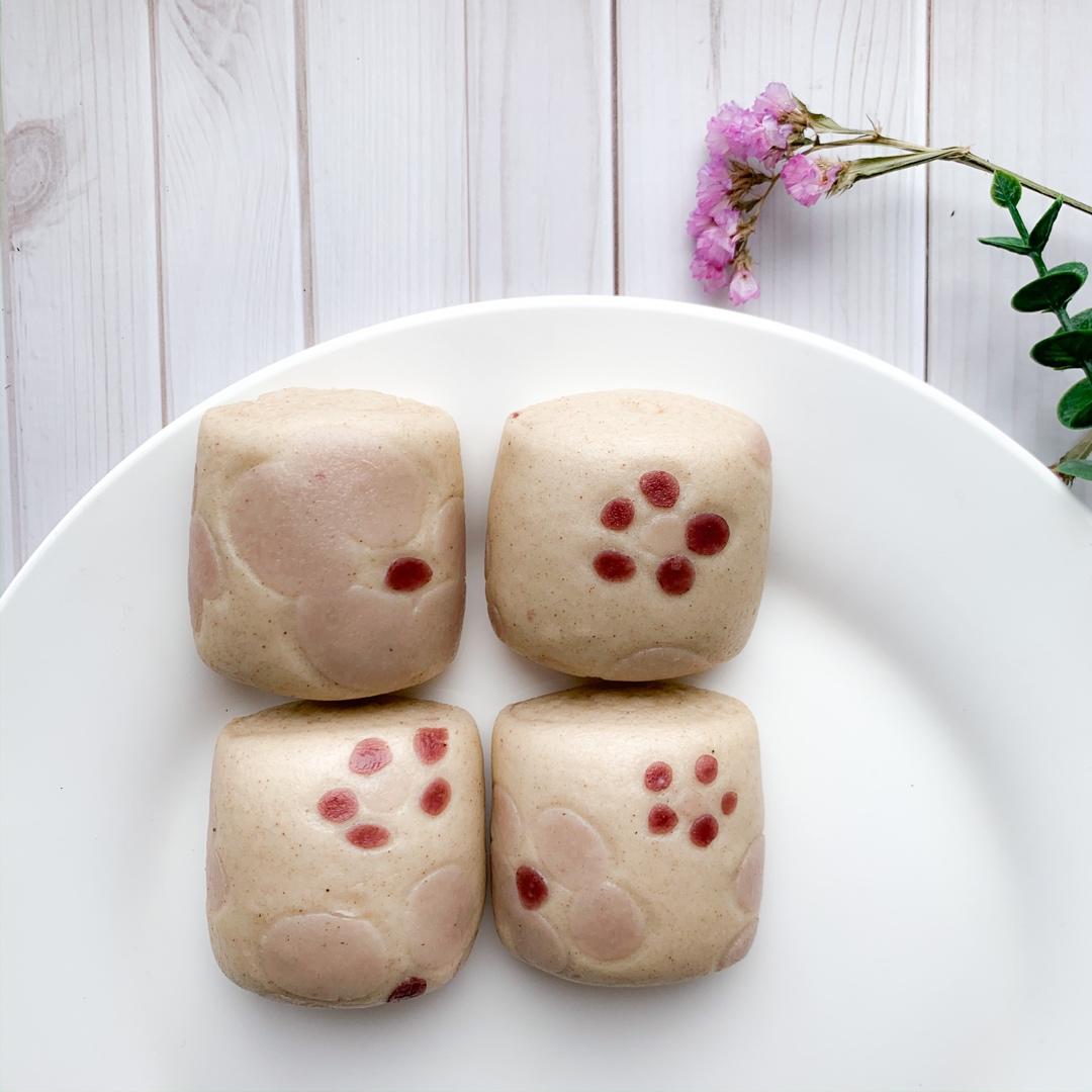一次发酵荞麦馒头刀切馒头春日花朵