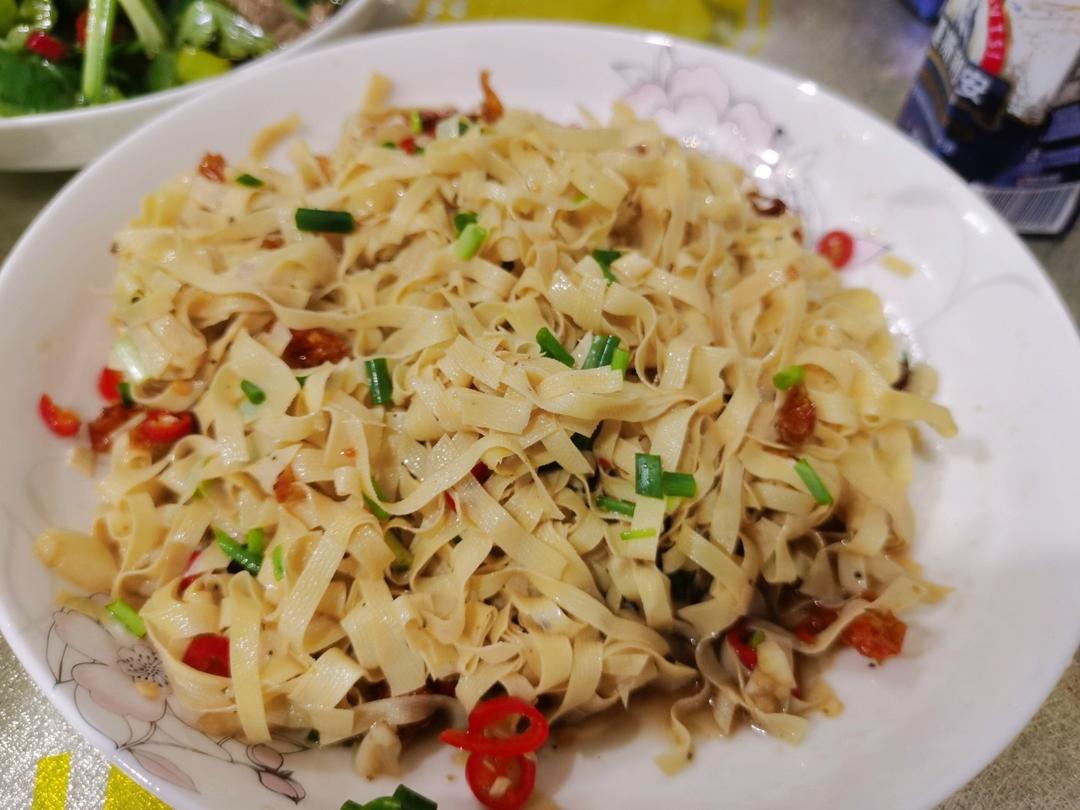 超级好吃的凉拌干豆腐丝