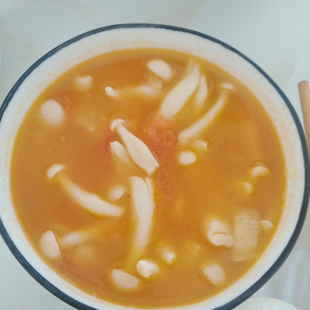 巨鲜美番茄蘑菇蛋汤