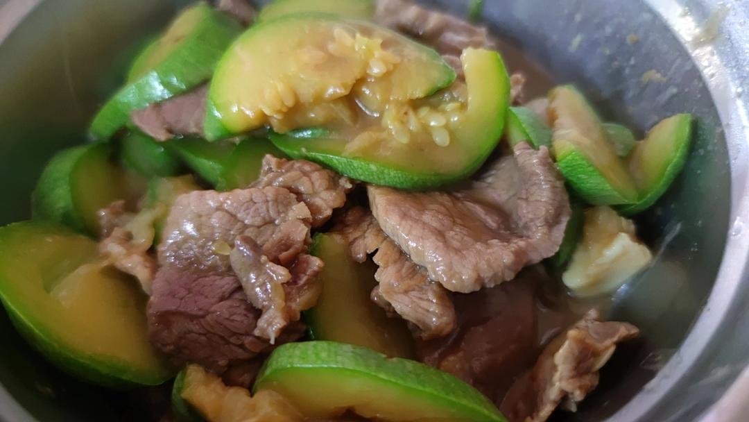 云南小瓜炒肉