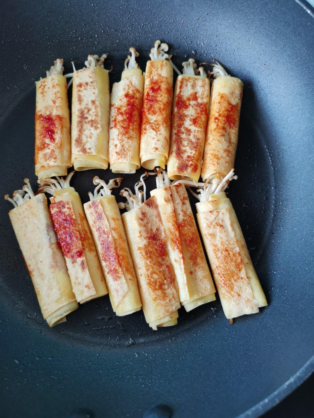 豆腐皮卷金针菇烤串（烤箱）