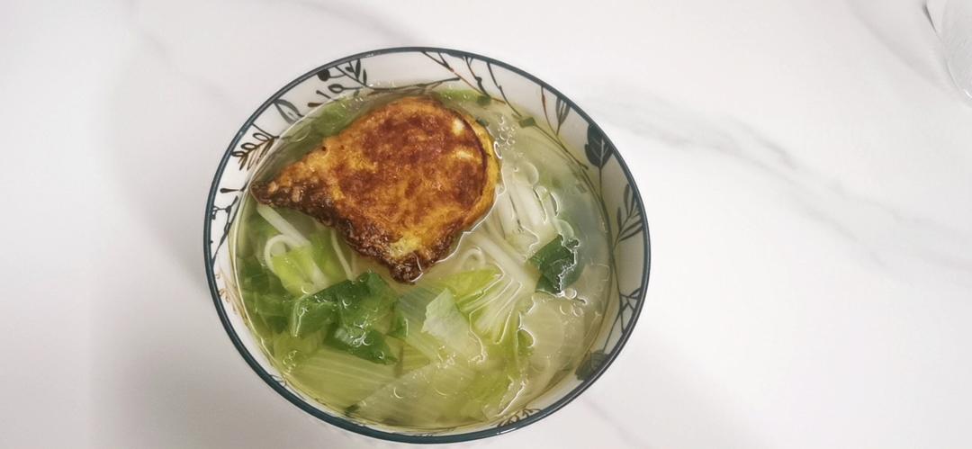 超简单的10分钟做好-热汤面
