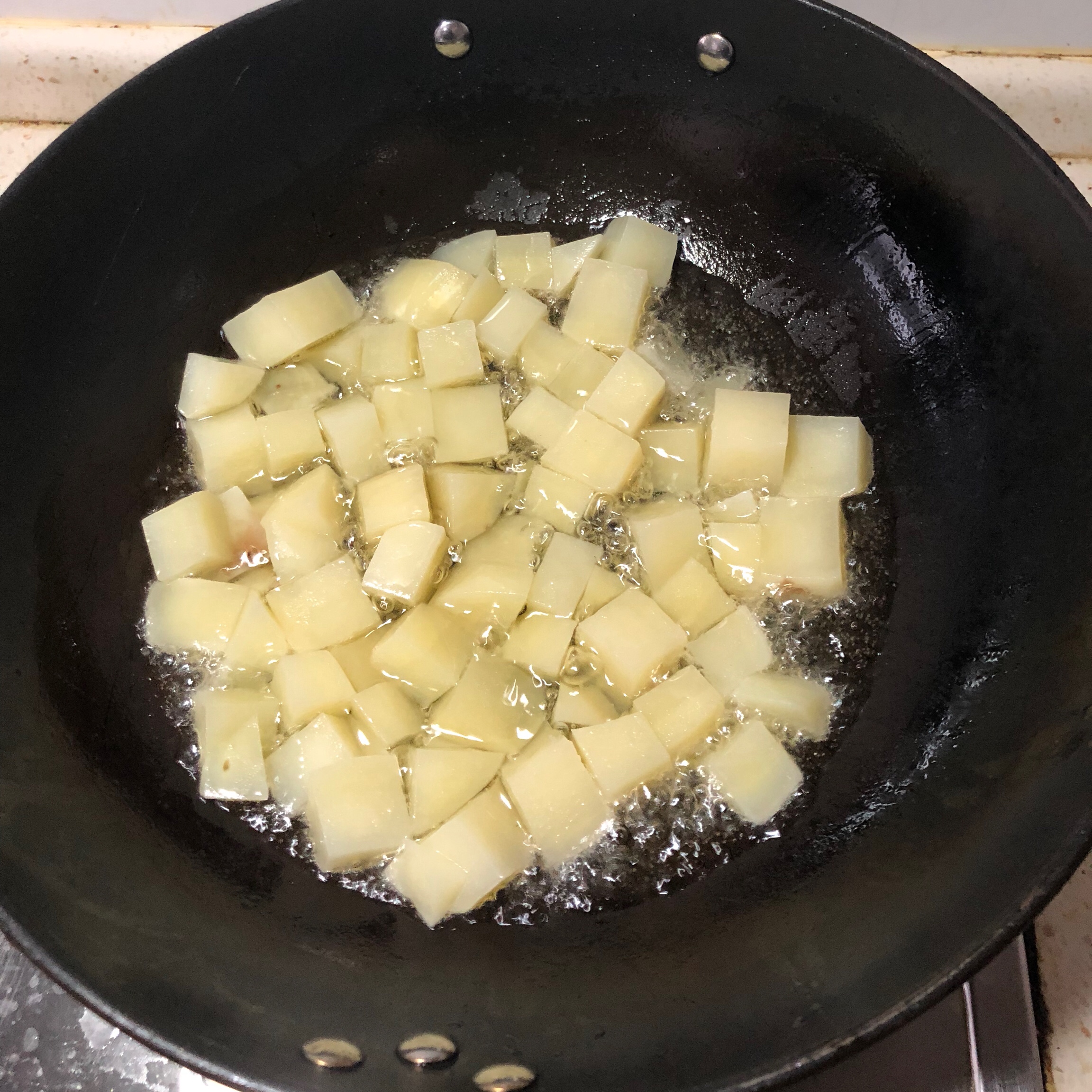 麻辣孜然土豆的做法 步骤4